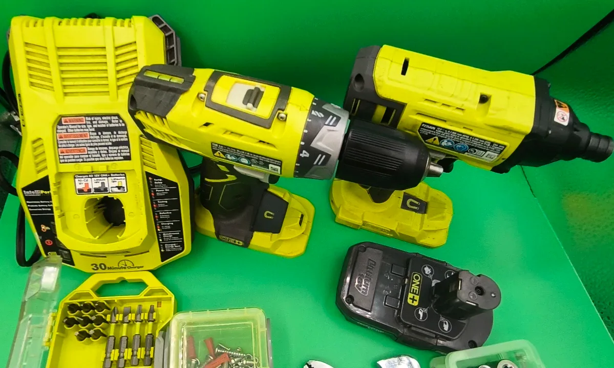 Ryobi ONE+ Drill & Impact Driver Kit image indicator(6)