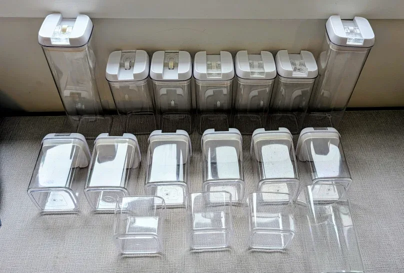 Set of 17 Clear Food Storage Containers