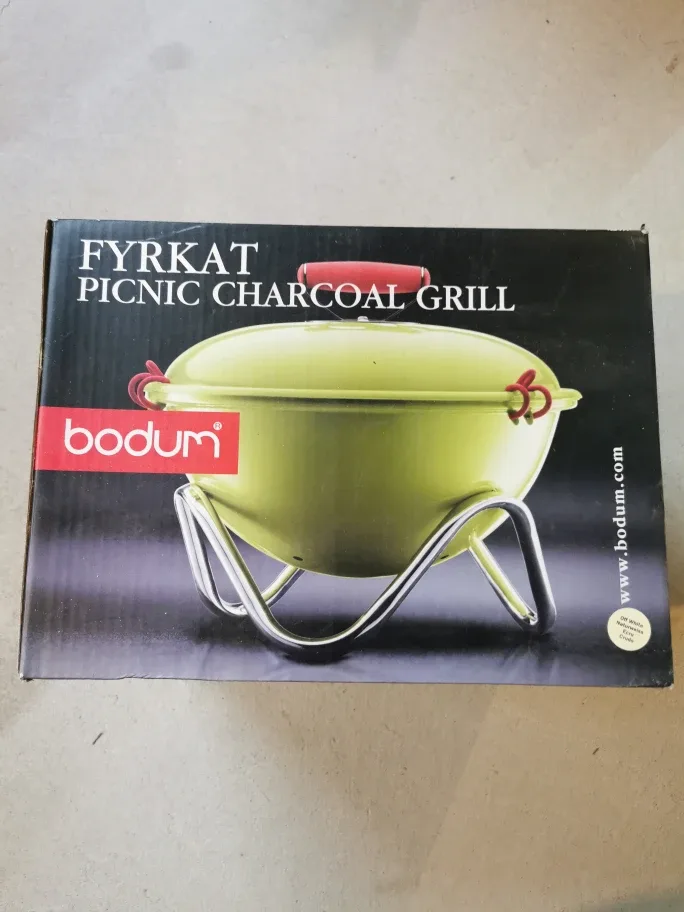Bodum Fyrkat Picnic Charcoal Grill - New in Box!