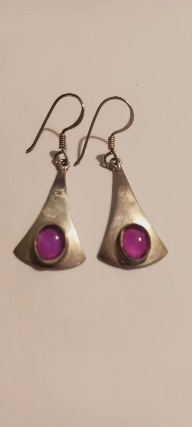 Beautiful Sterling Silver 925 Purple Stone Earrings