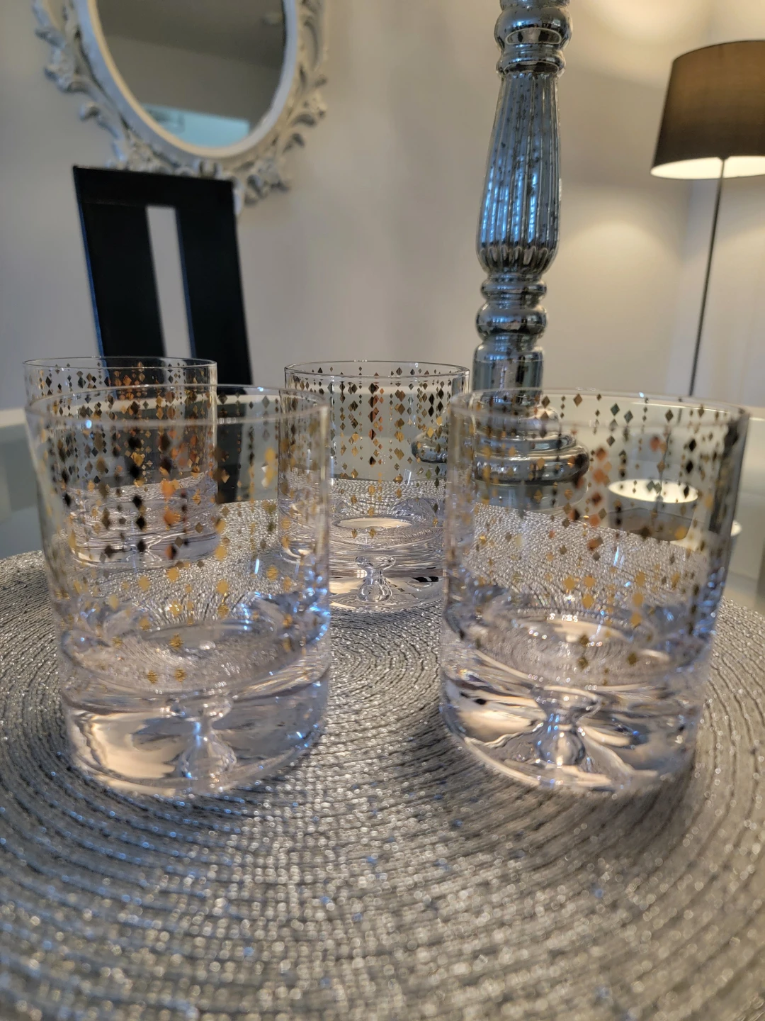 Set of 4 Diamond Patterned Drinking Glasses - photo 2