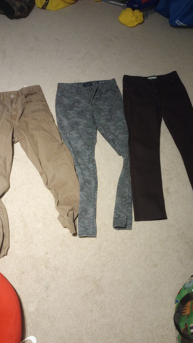3 pairs of pants - photo 2