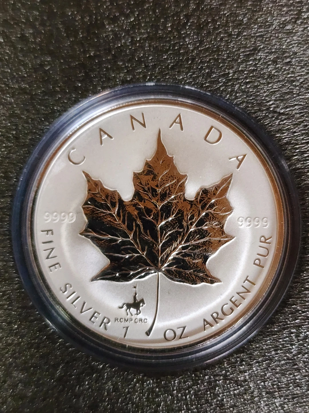 Royal Canadian Mounted Police 1873-1998 stamp and coin set - photo 5