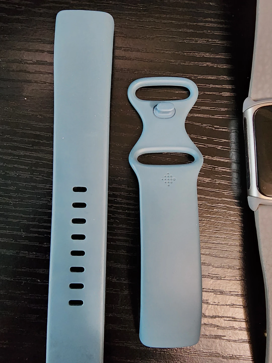 Fitbit Charge 5 -with 2 additional straps - photo 4