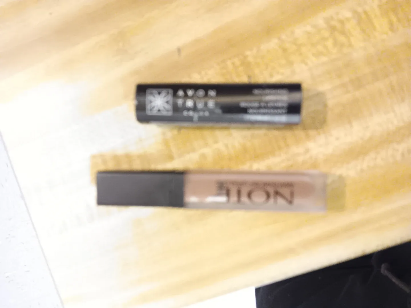 Avon True Color Glimmerstick & Note Concealer"#Cleanout