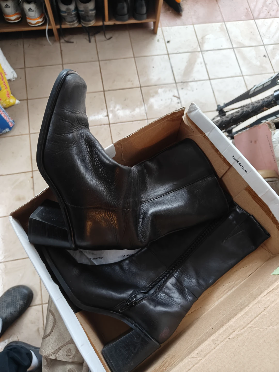 Esprit Black Leather Heeled Boots - Size 7 - photo 3