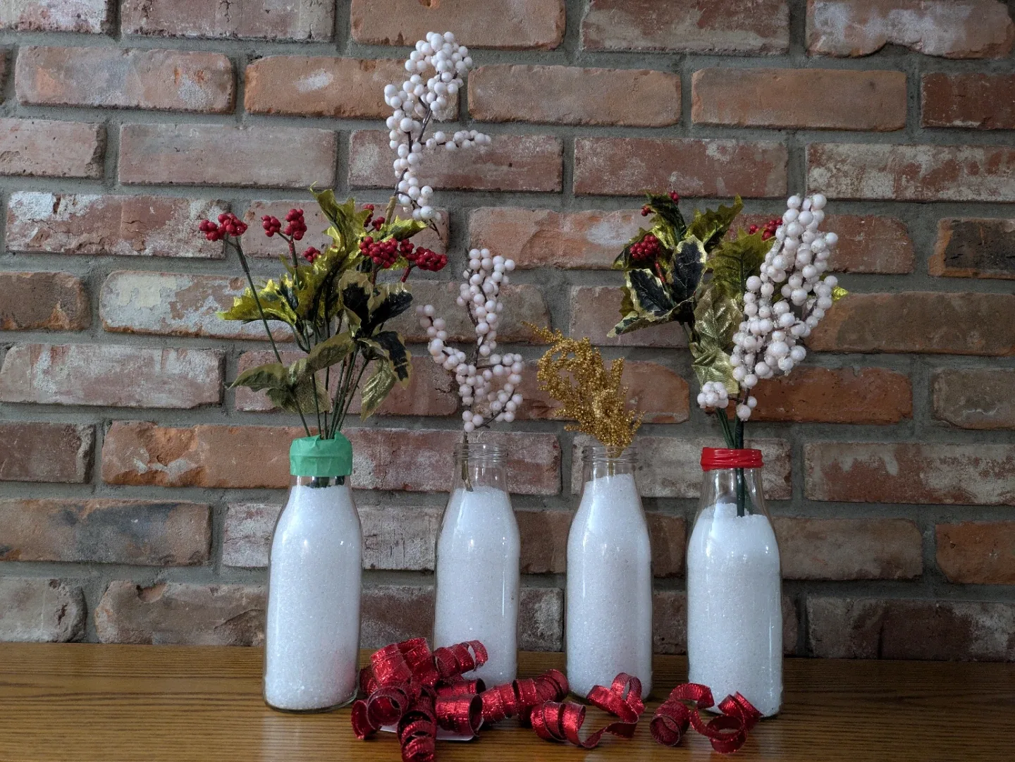 Decorative Empty Bottles image indicator(2)