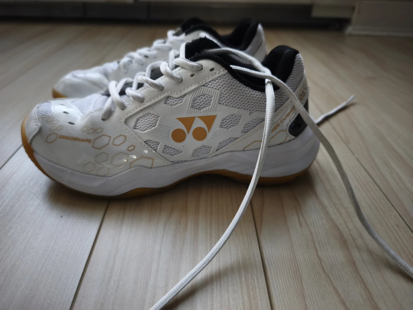 Yonex Power Cushion 101 Badminton Shoes - US Women's 6.5 - photo 3