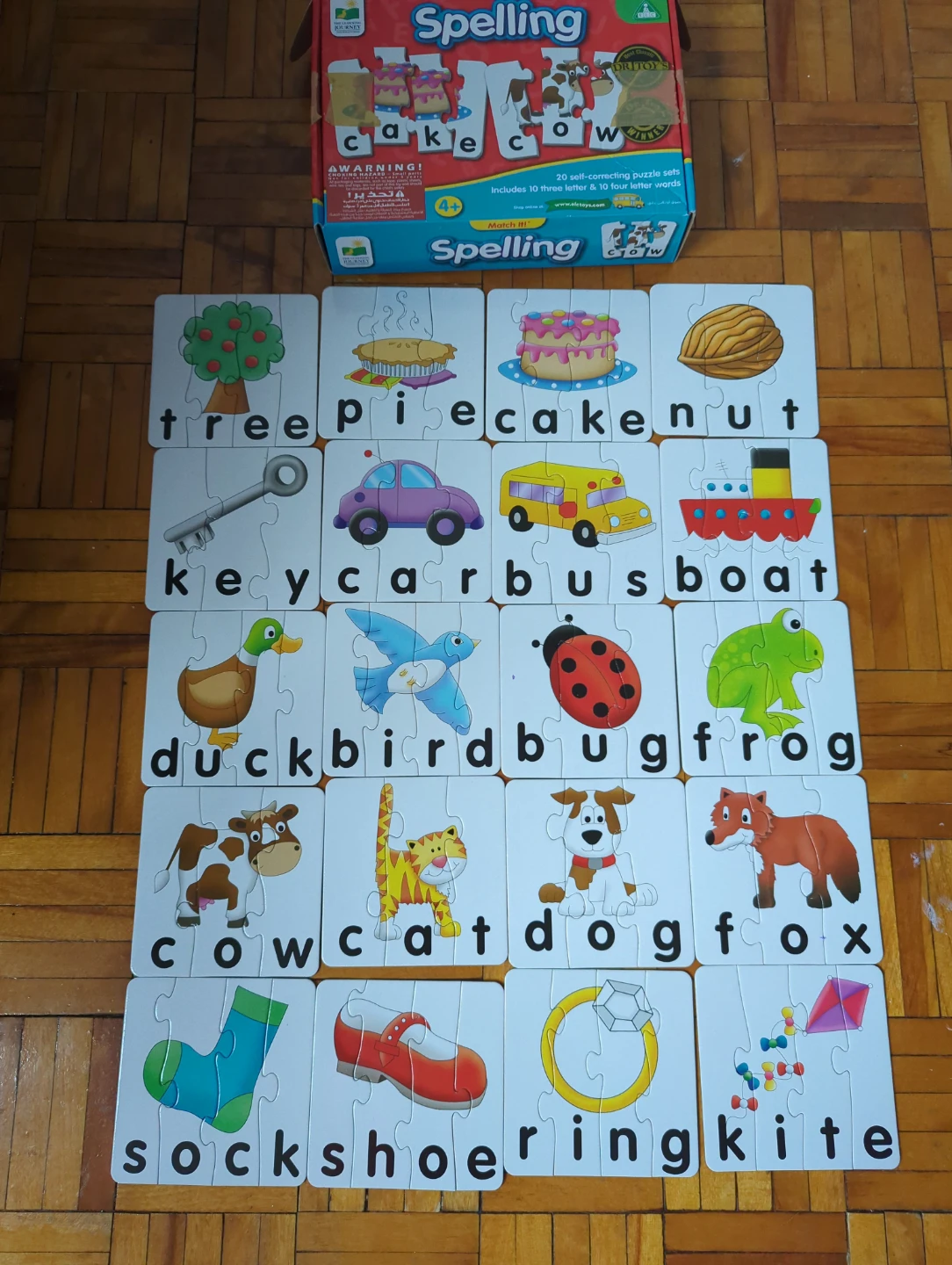 The Learning Journey Match It! Spelling Puzzle