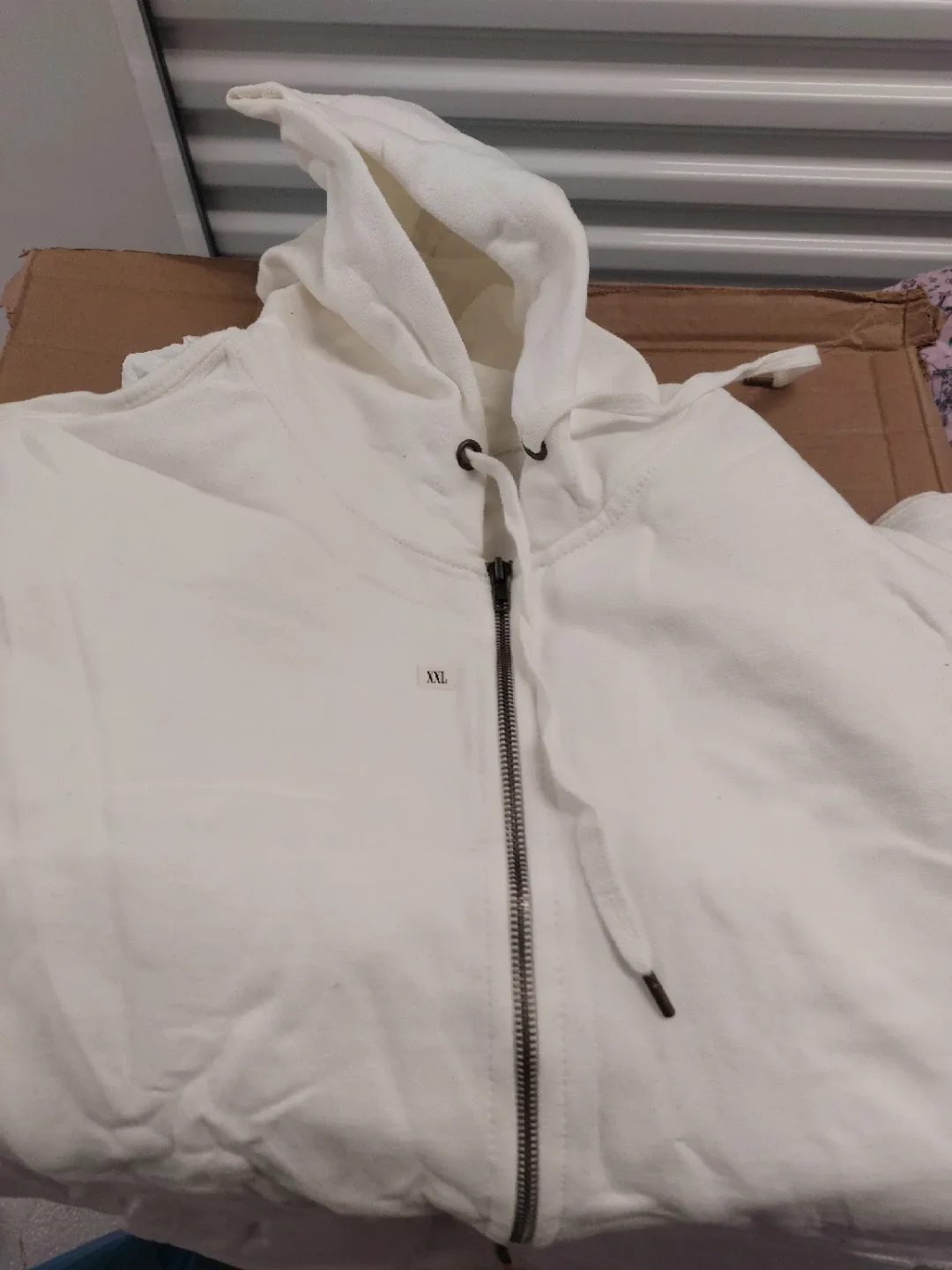 Foot Locker White Hoodie - Size 2XL