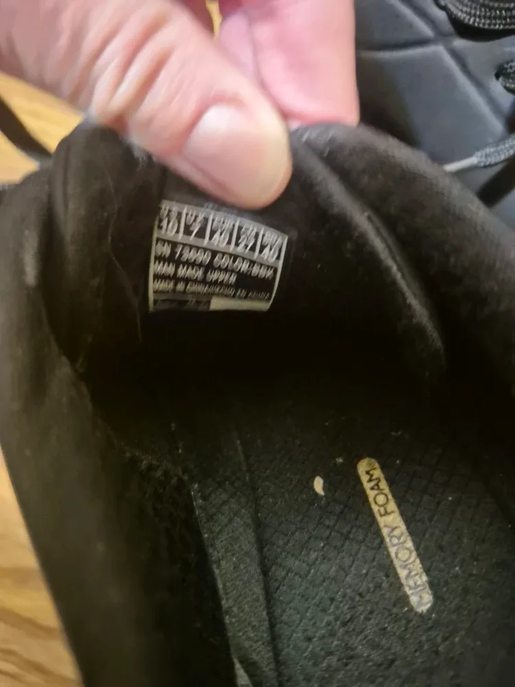 Skechers Uno Stand On Air Black Shoes Size 9 image indicator(2)