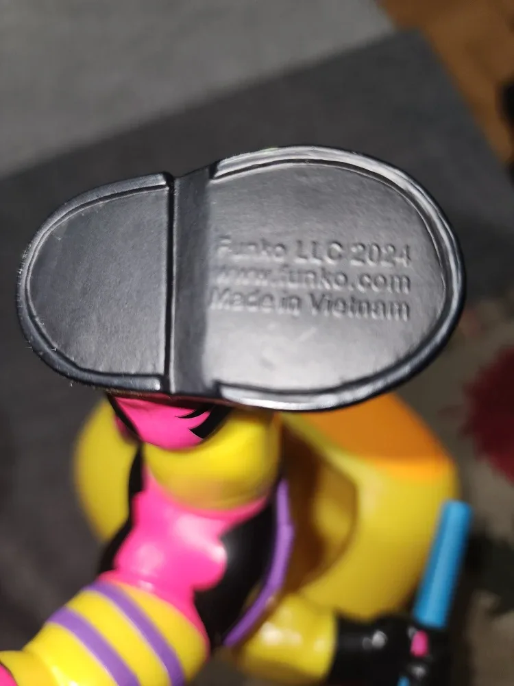 Marvel Funko Pop! Jumbo 10" Vinyl Figure image indicator(6)