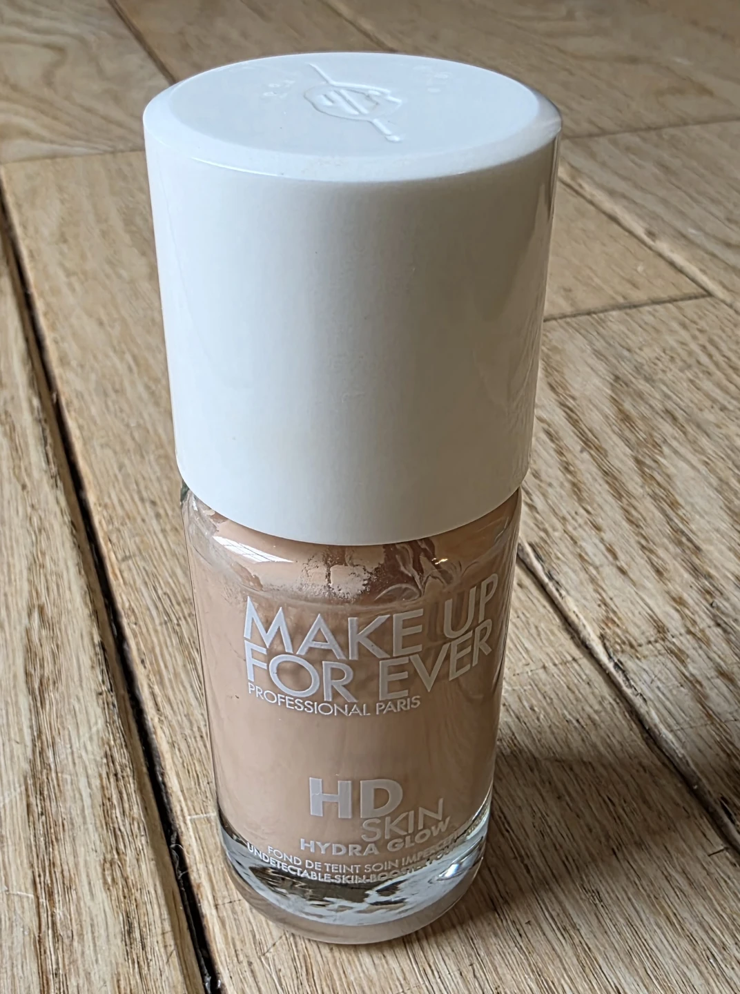 MAKE UP FOR EVER HD Skin Hydra Glow Foundation - photo 2