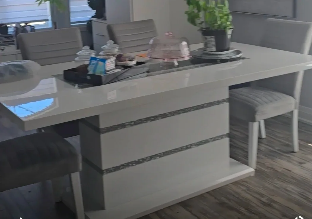 Dining Table Set with 6 Chairs image indicator(5)