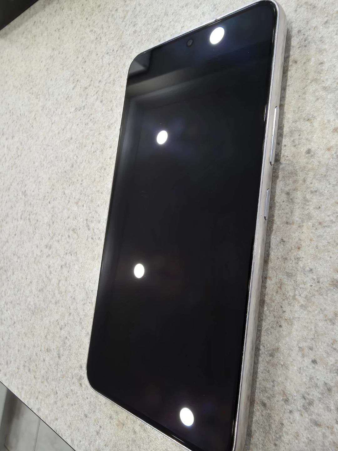 Samsung Galaxy S22 128GB with 2 Cases - photo 5