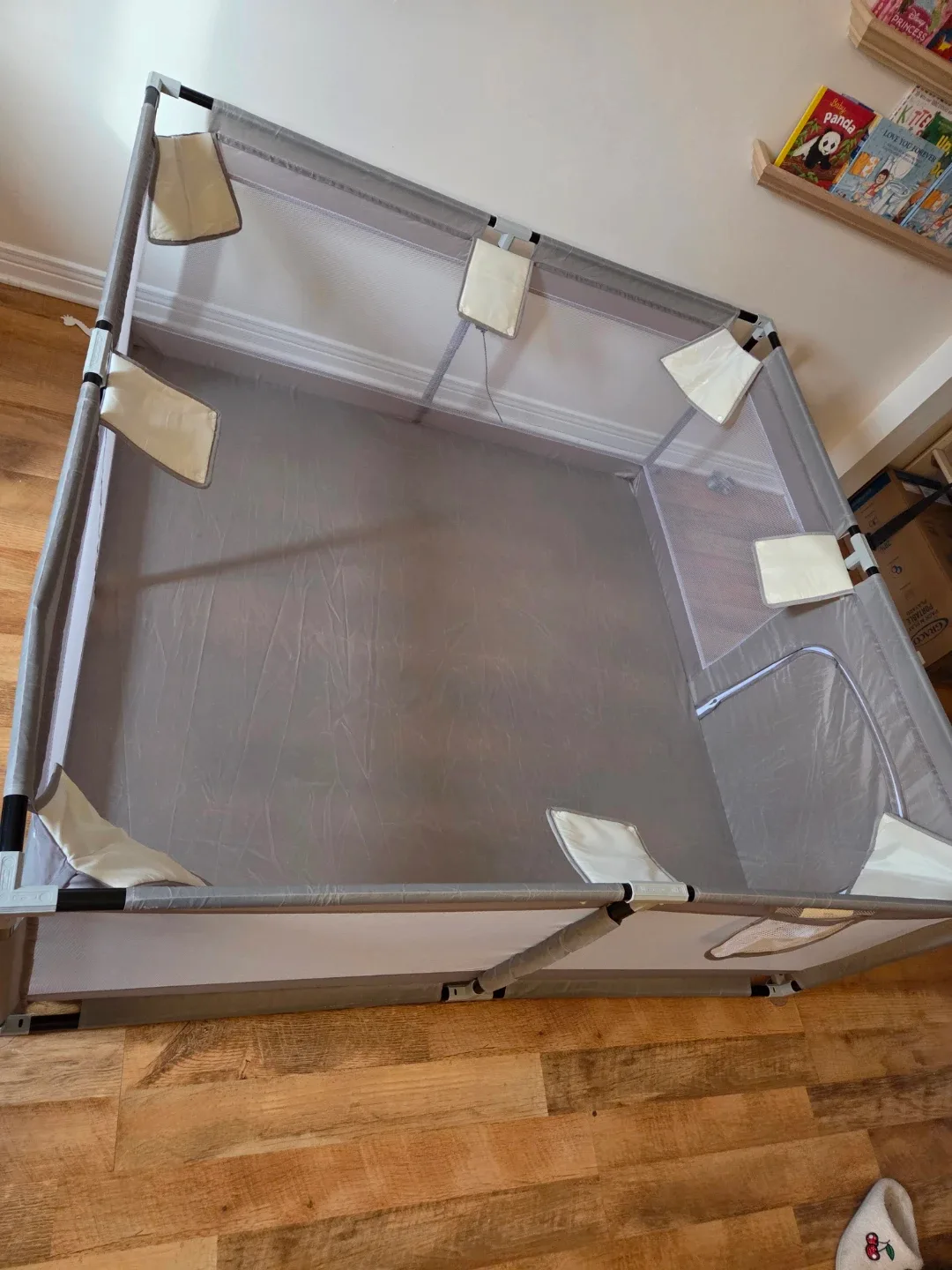 Baby/ toddler  Playard 60 x 60 x 25 image indicator(2)