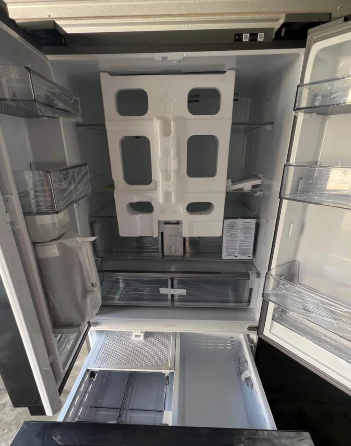 New Samsung Bespoke Refrigerator and induction range set - photo 2