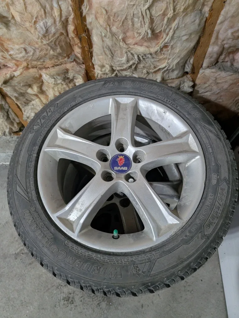 (4)-205/55R16 Winter Tires On Saab Alloy Rims 5x100 image indicator(7)