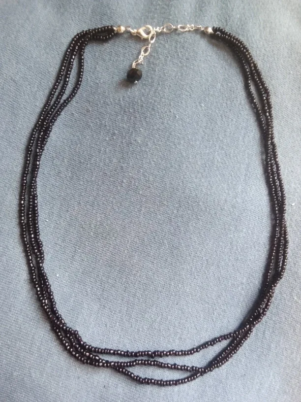 Homemade REAL Black Onxy Bead Choker image indicator(4)