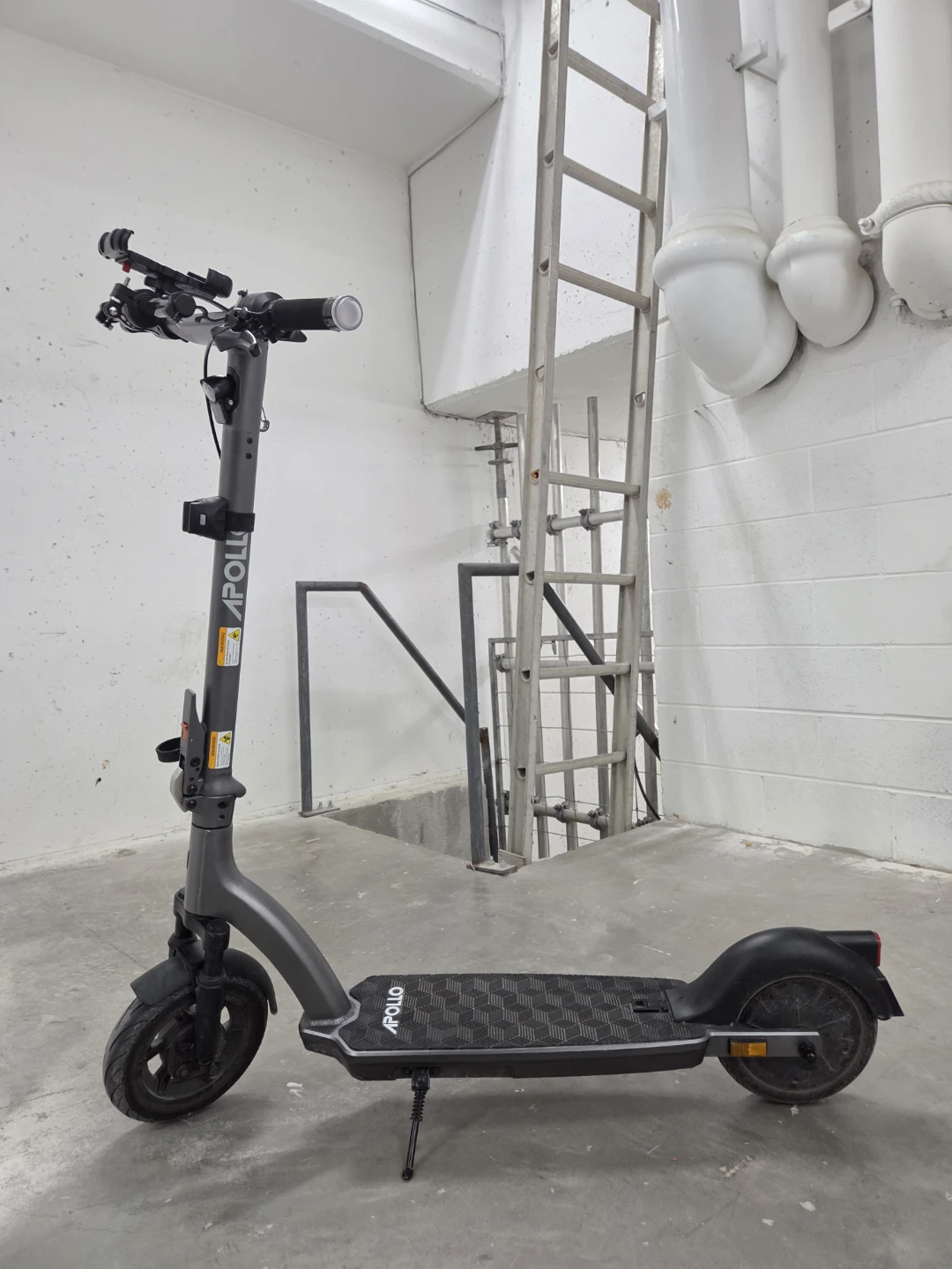 Apollo Electric Scooter (2025 Model)