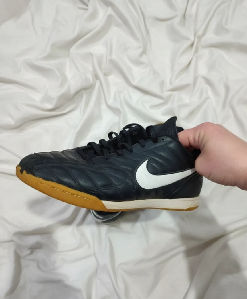 Nike Tiempo Indoor Soccer Shoes - photo 4