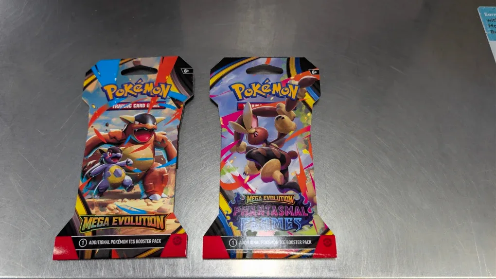 Pokémon TCG Booster Packs - Mega Evolution image indicator(2)