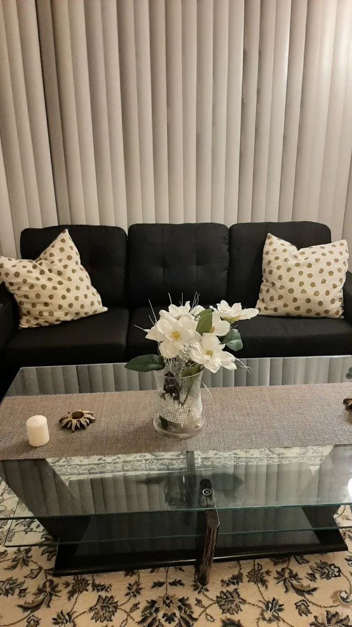 Glass Coffee Table with Black Wooden Base image indicator(5)