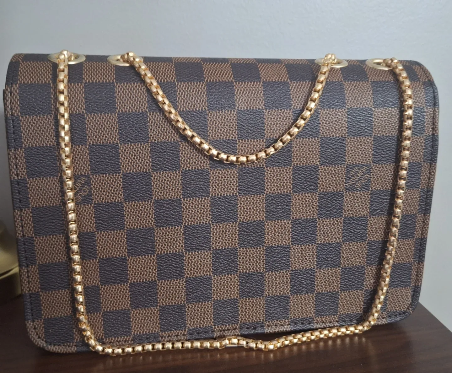 Chic & Stylish Designer Inspired Handbags image indicator(2)