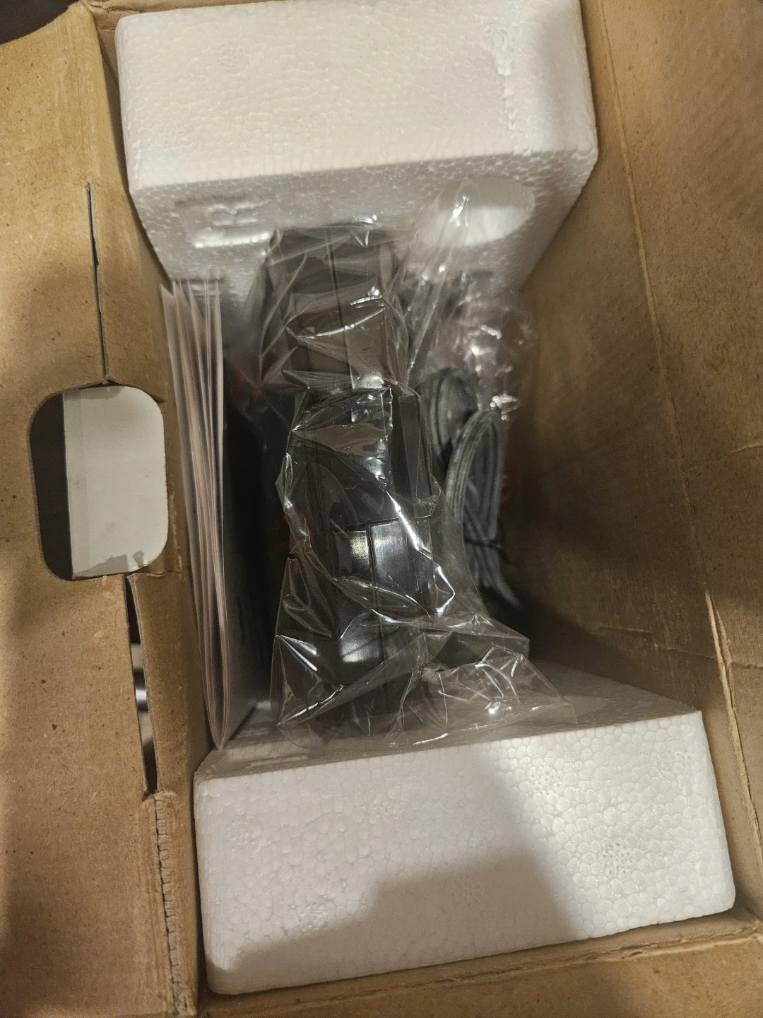 White-Westinghouse Belgian Waffle Maker - New in Box! - photo 3