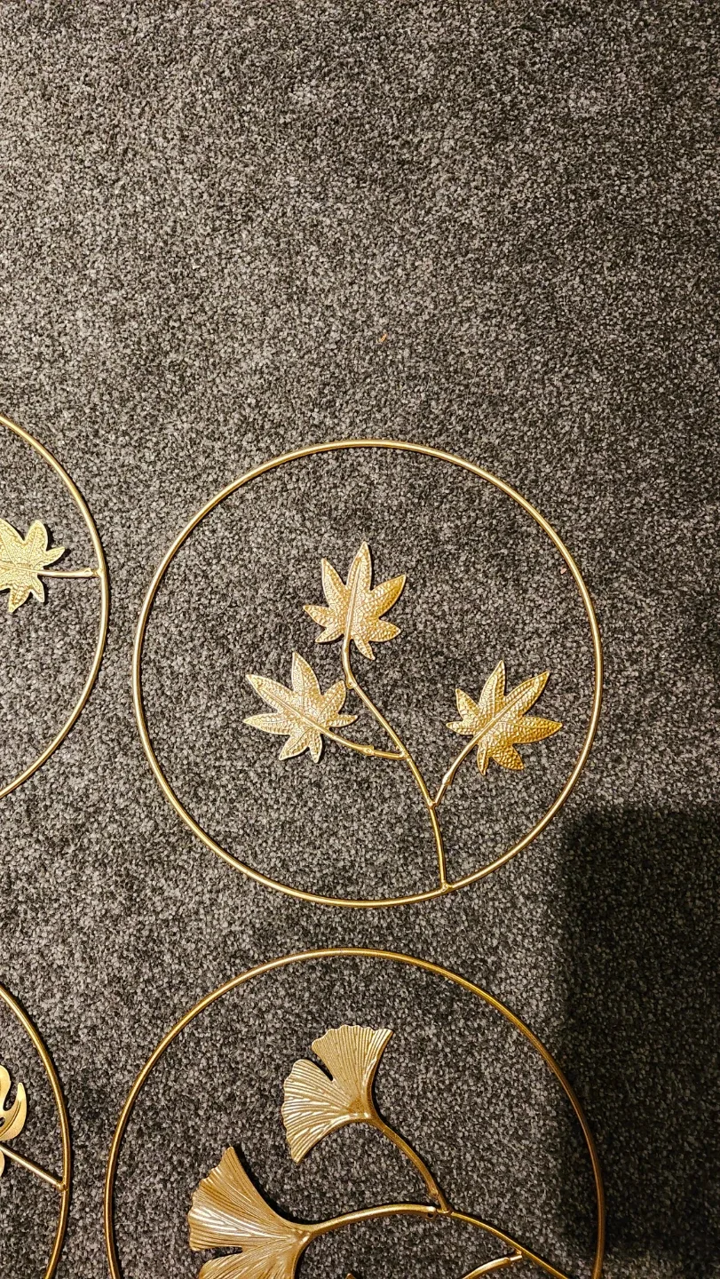 Gold Metal Leaf Wall Decor (Set of 4) image indicator(3)