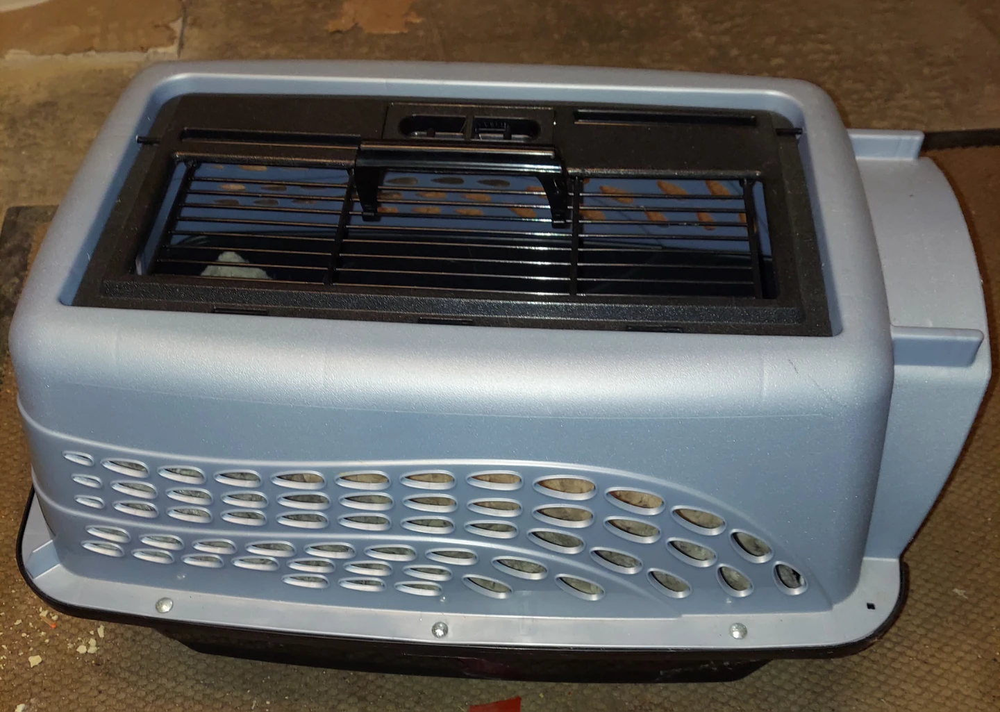 Petmate Two Door Top Load Kennel, 24-Inch - photo 3