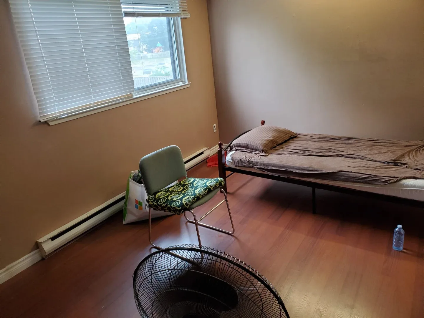 Room available for rent shared- Female