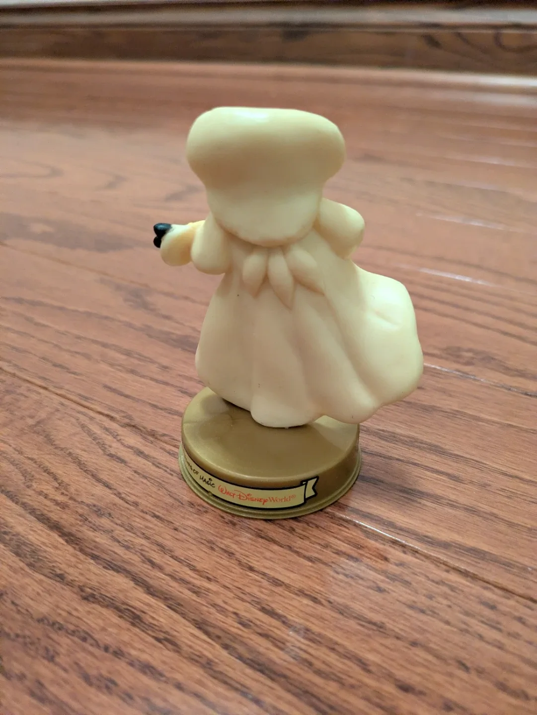 Disney Cruella De Vil 100 Years Figurine #cleanout image indicator(3)