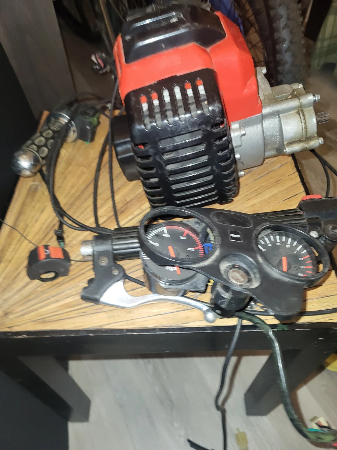2 stroke Engine and Parts - photo 4