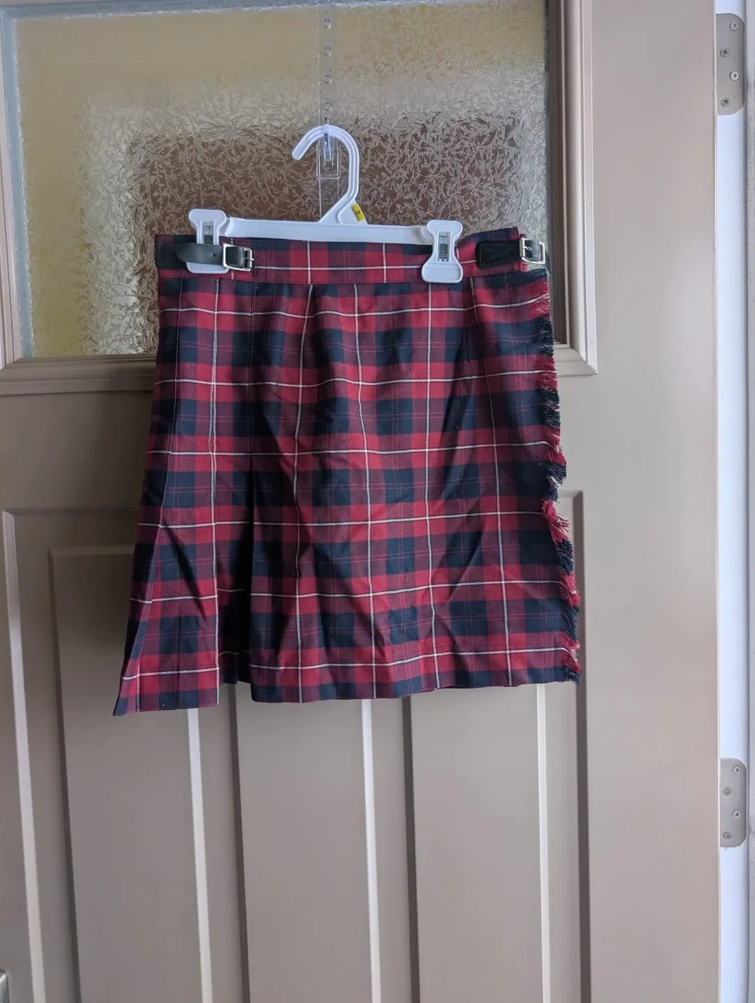 Girls sz 10 kilt