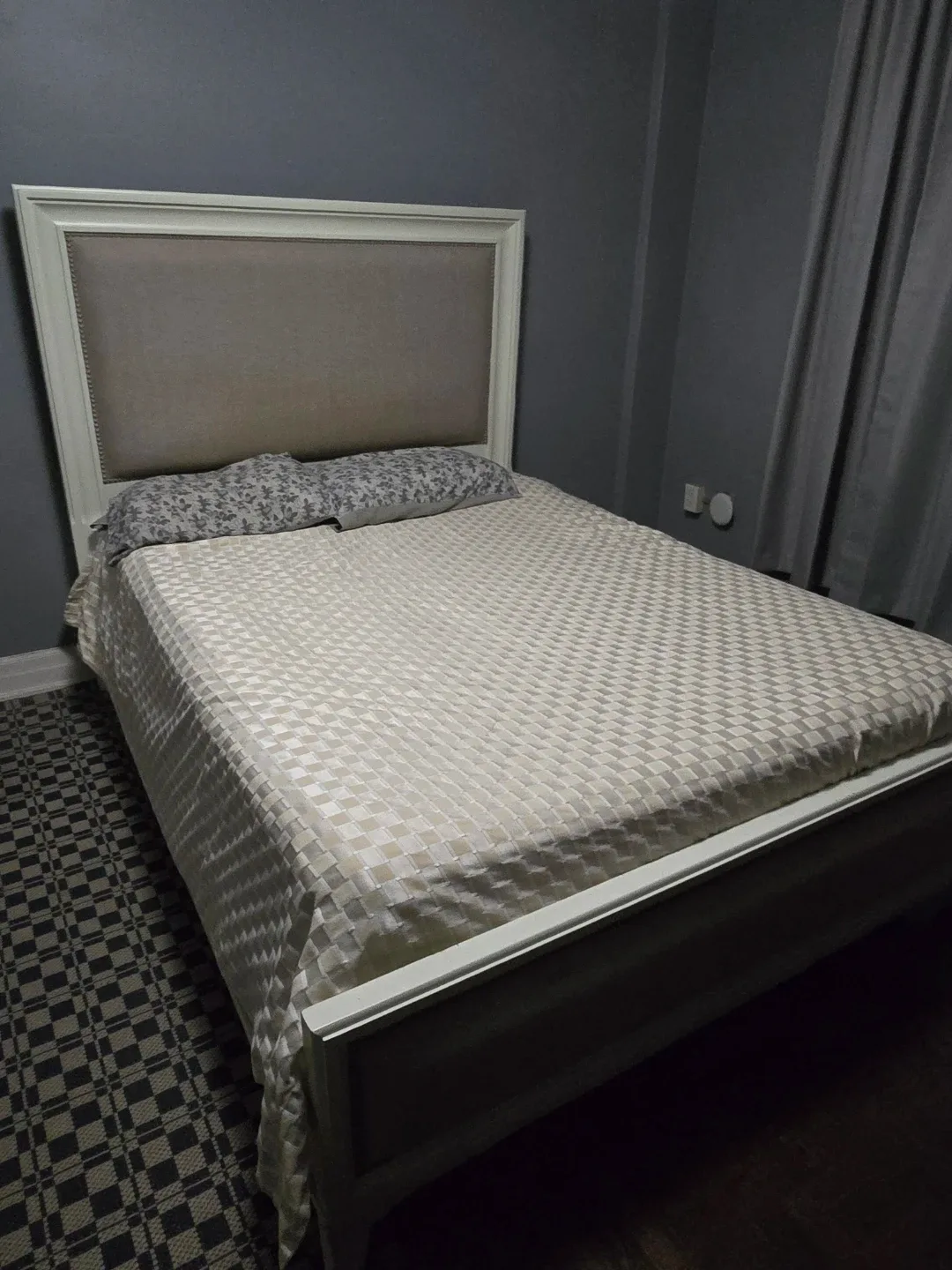 Queen Size Bed Frame