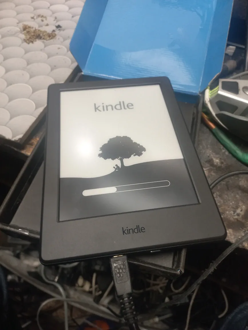 Amazon Kindle eReader with Box