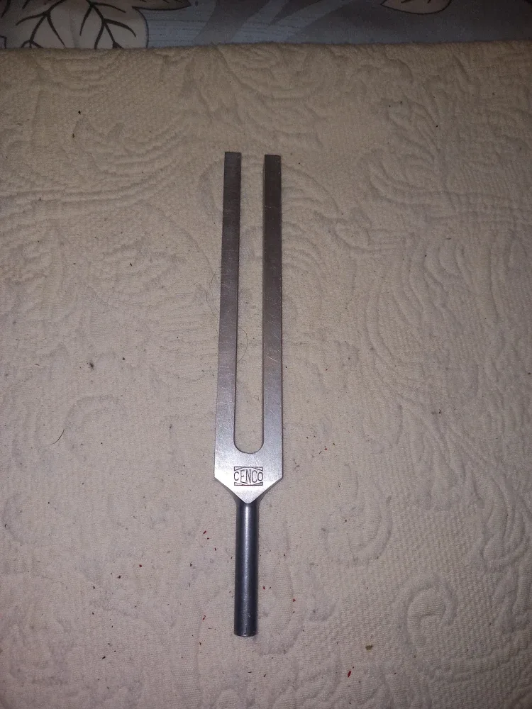Tunning Fork 341.3 Hz - F Note - By Cenco