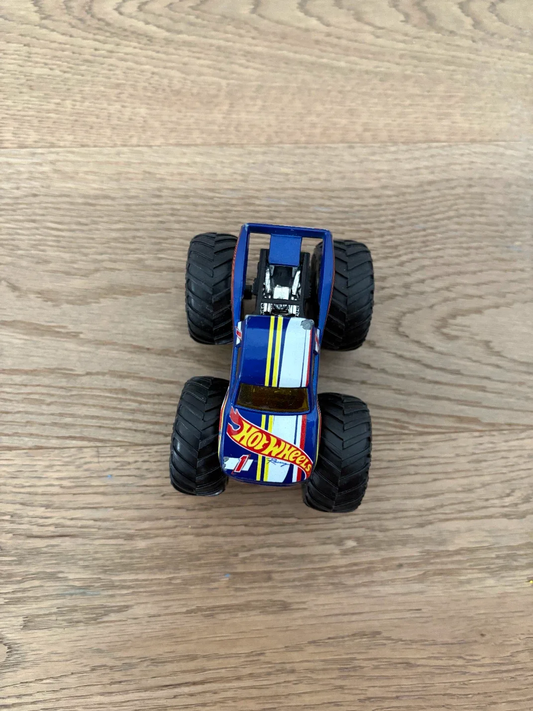 Hot Wheels Monster Trucks Lot image indicator(6)