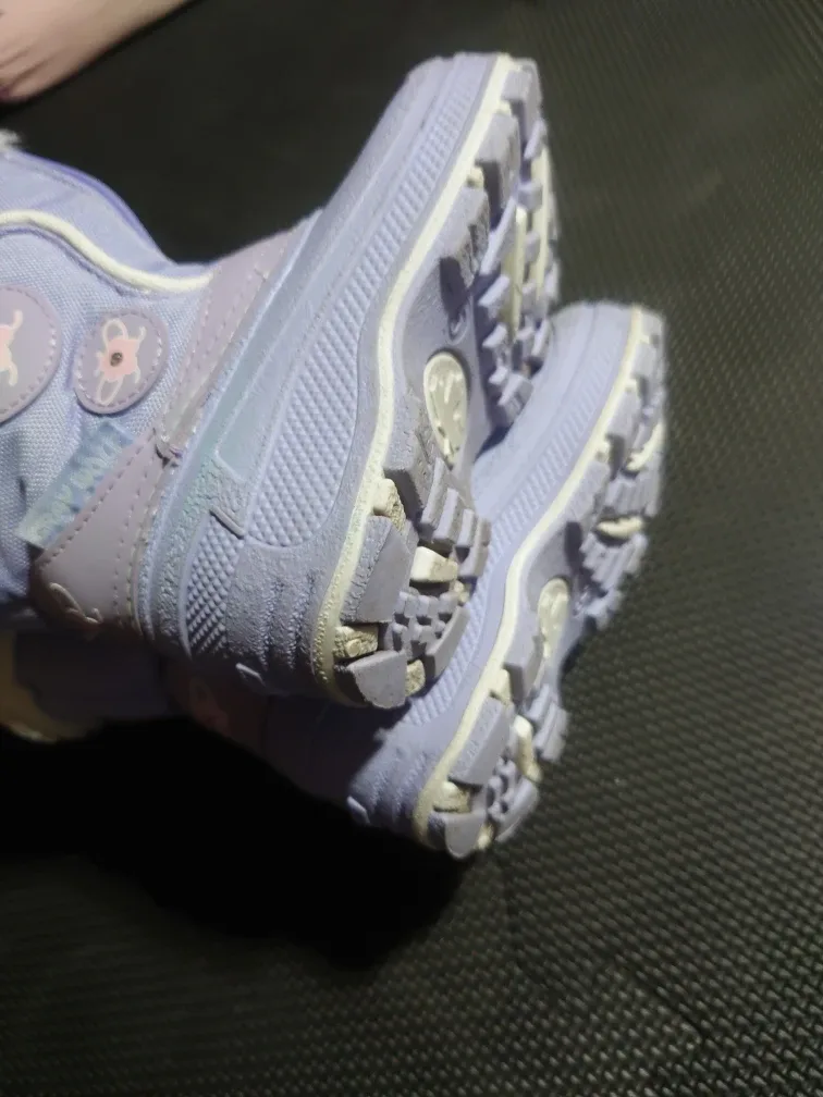 Girl's Size 5 Purple Winter Boots image indicator(2)