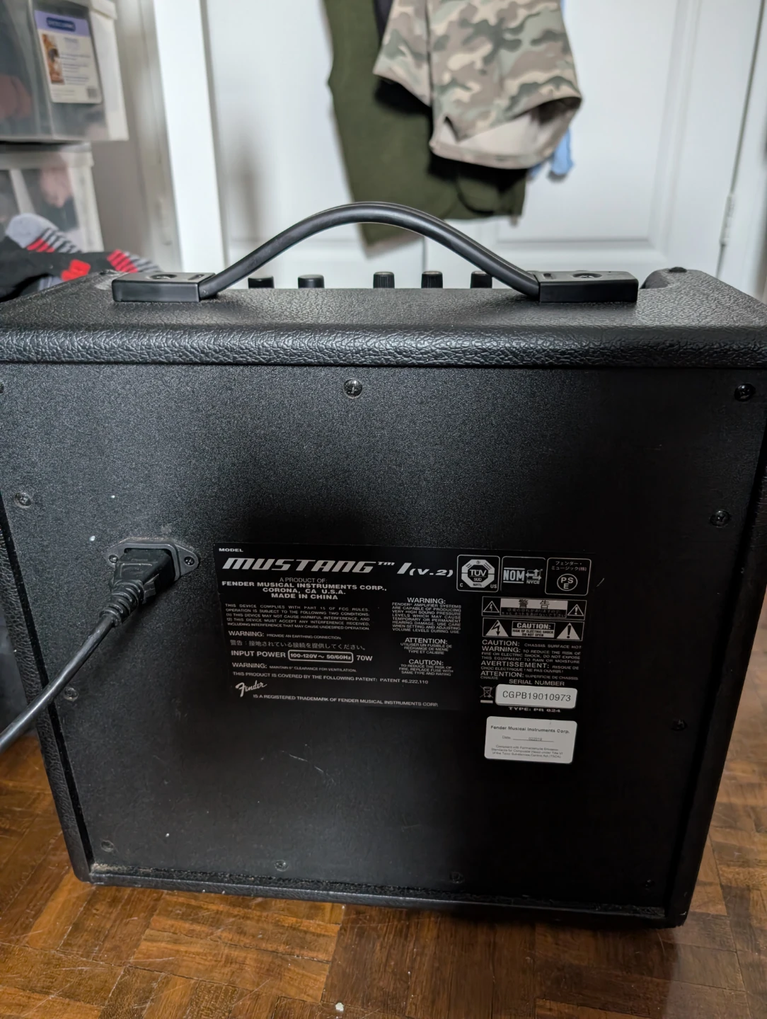 Fender Mustang I V.2 Guitar Amplifier - photo 3