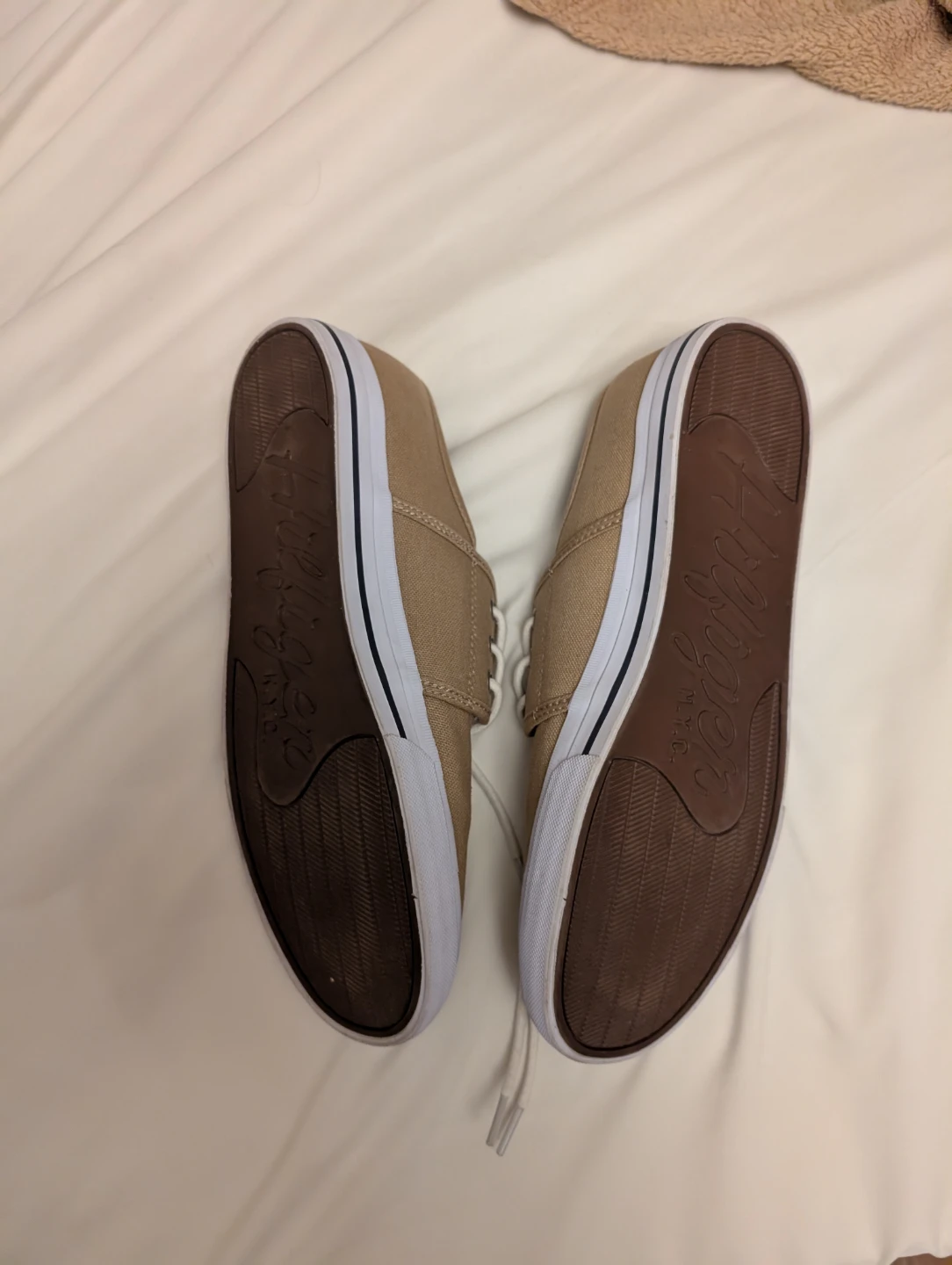 Tommy Hilfiger Beige Canvas Sneakers. For Men size 9 - photo 3