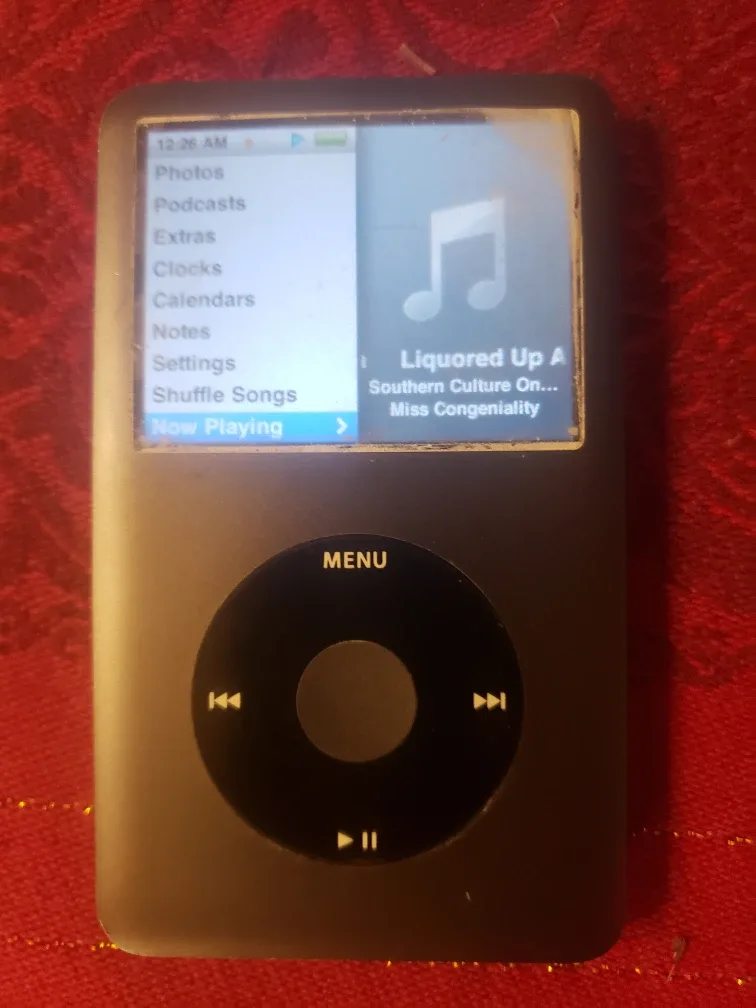 Apple iPod Classic 160GB - Great for Music! image indicator(7)