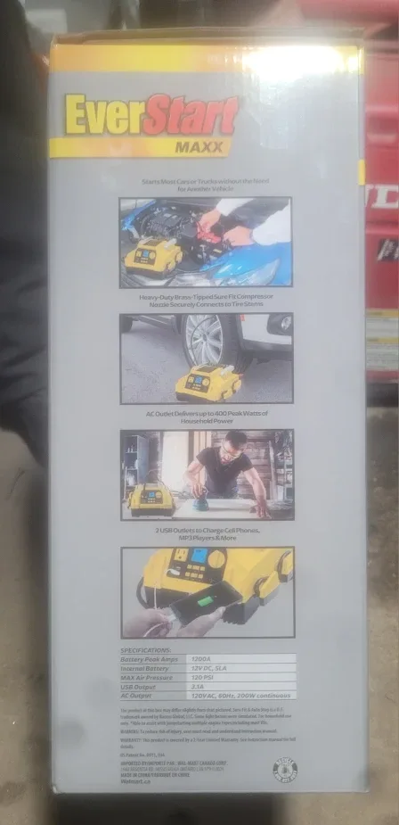 EverStart MAXX 1200A Jump Starter w/ Air Compressor image indicator(2)