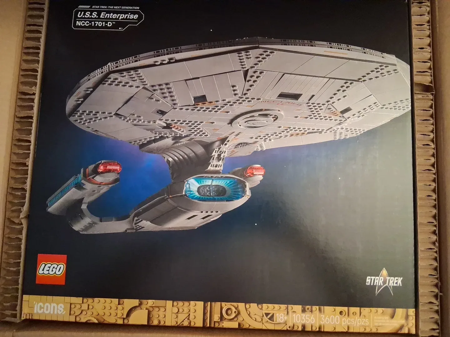 LEGO Star Trek U.S.S. Enterprise NCC-1701-D 10356