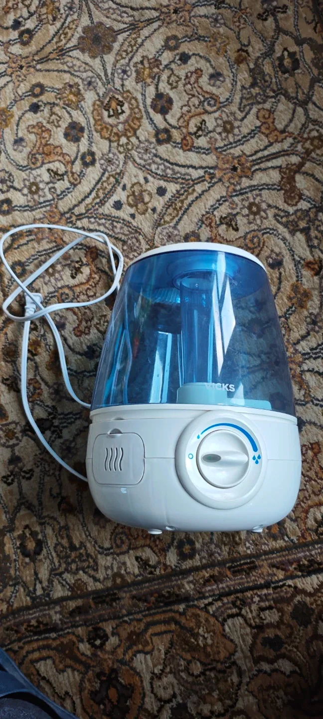 Vicks Cool Mist Humidifier