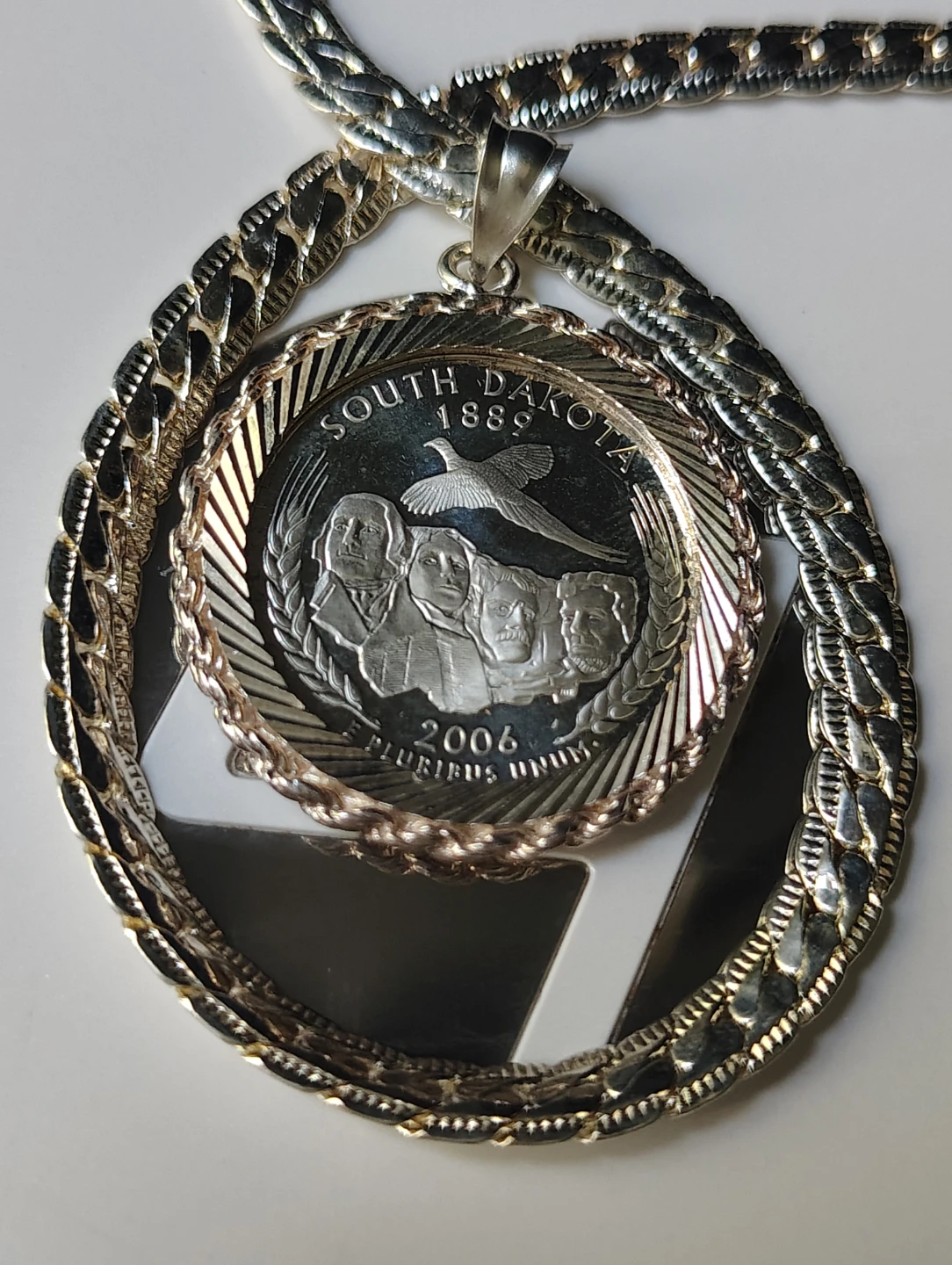 Coin Pendant Necklace - South Dakota Quarter - photo 2