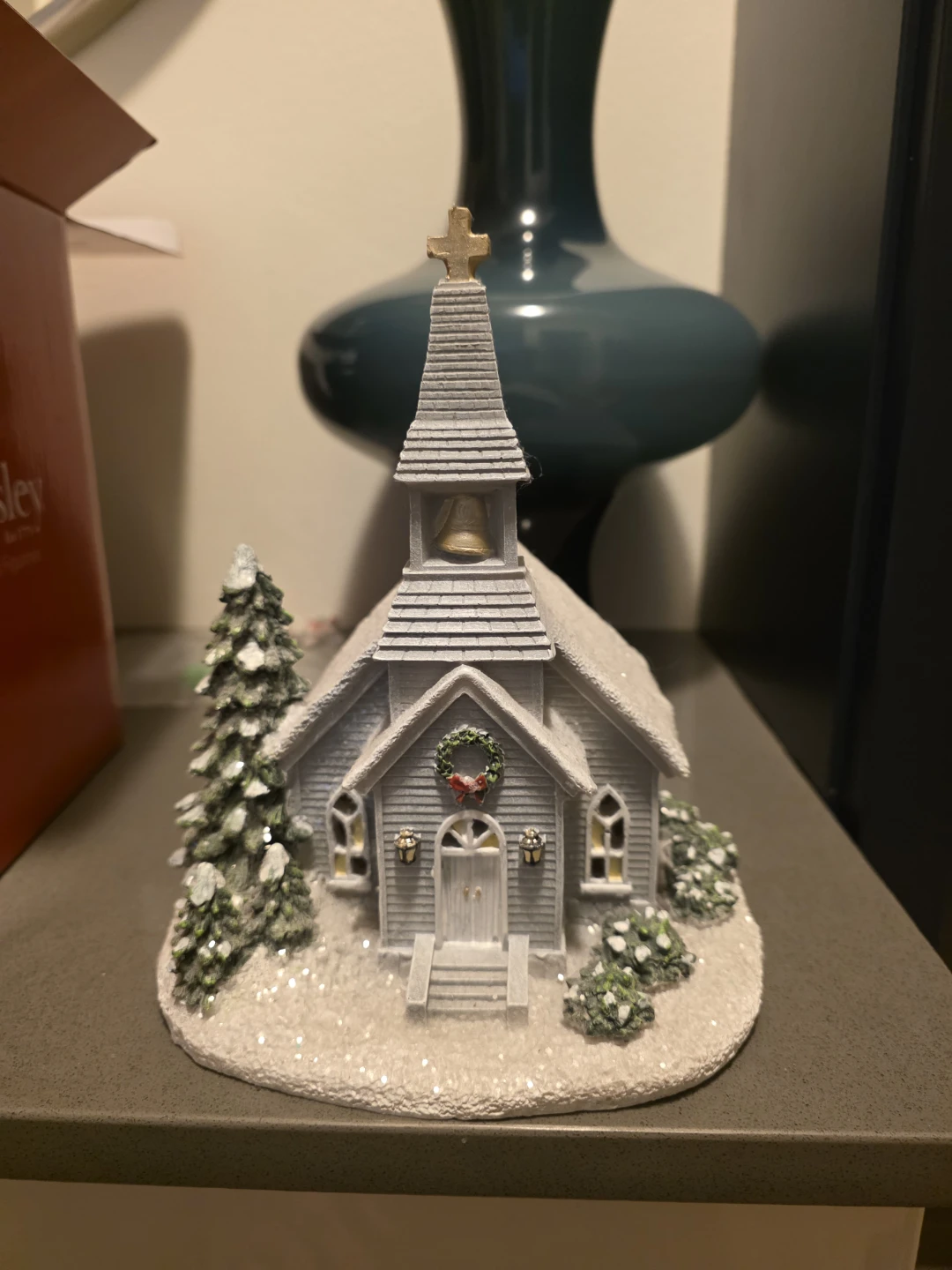 Aynsley Church LED Figurine - Christmas Decor - photo 2