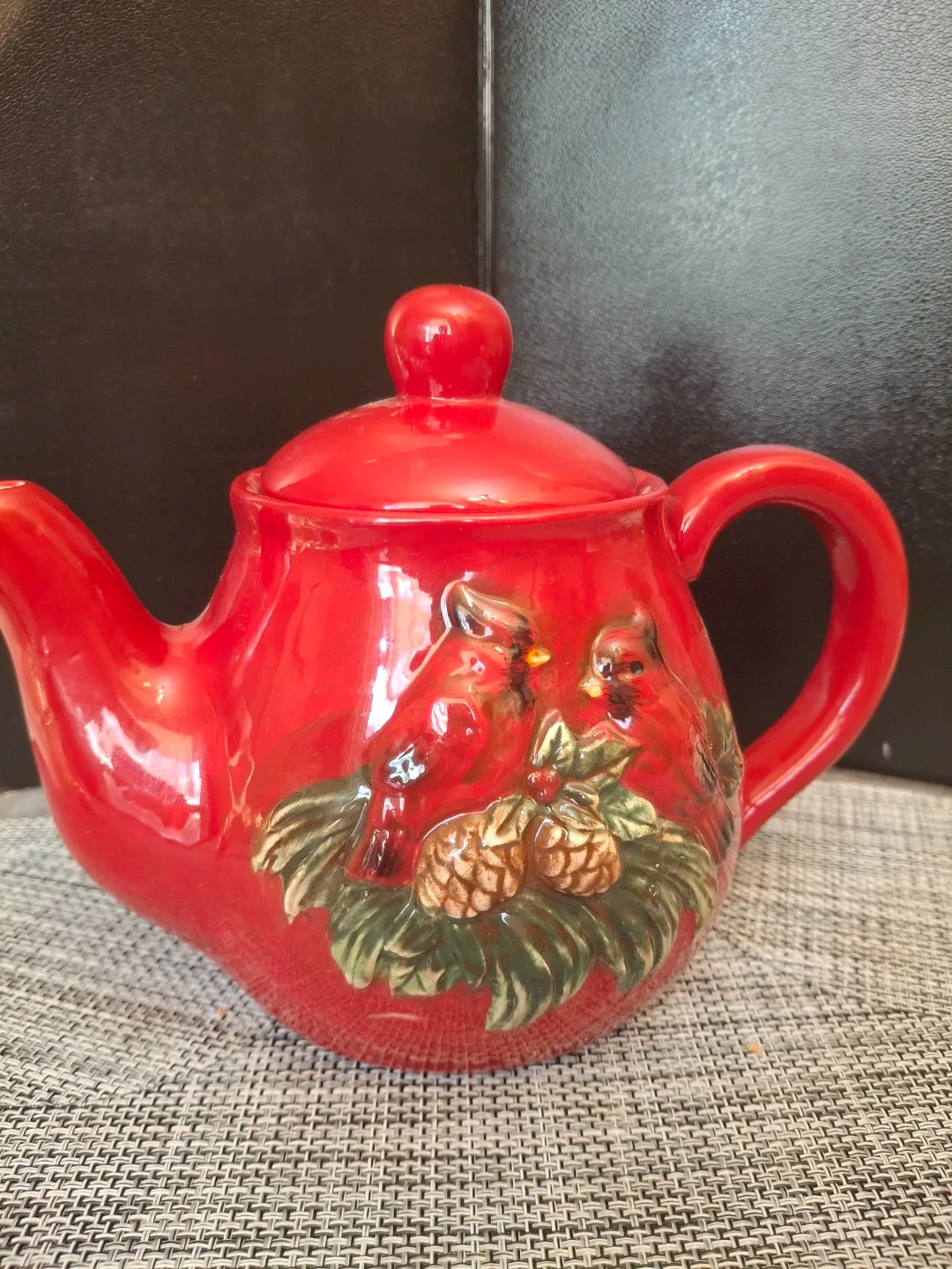 Red Cardinal Teapot - Food Safe