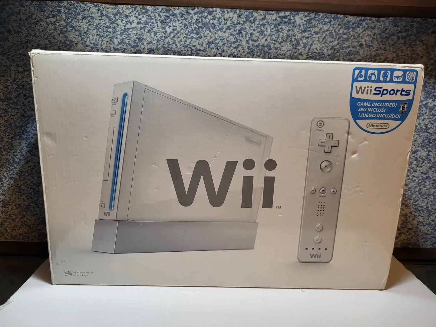 Nintendo Wii Console - Complete in Box! Great condition